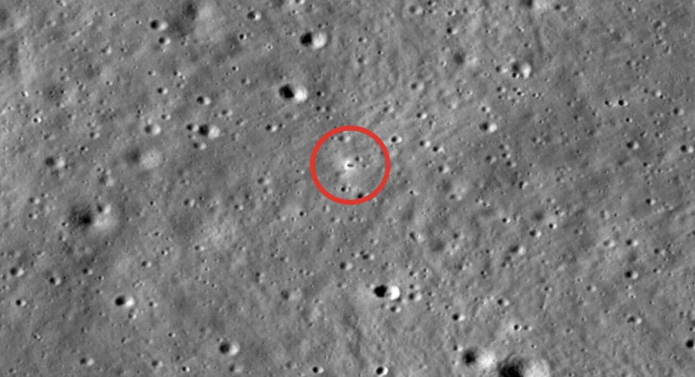 Look What NASA’s Lunar Reconnaissance Orbiter Just Spotted On The ...