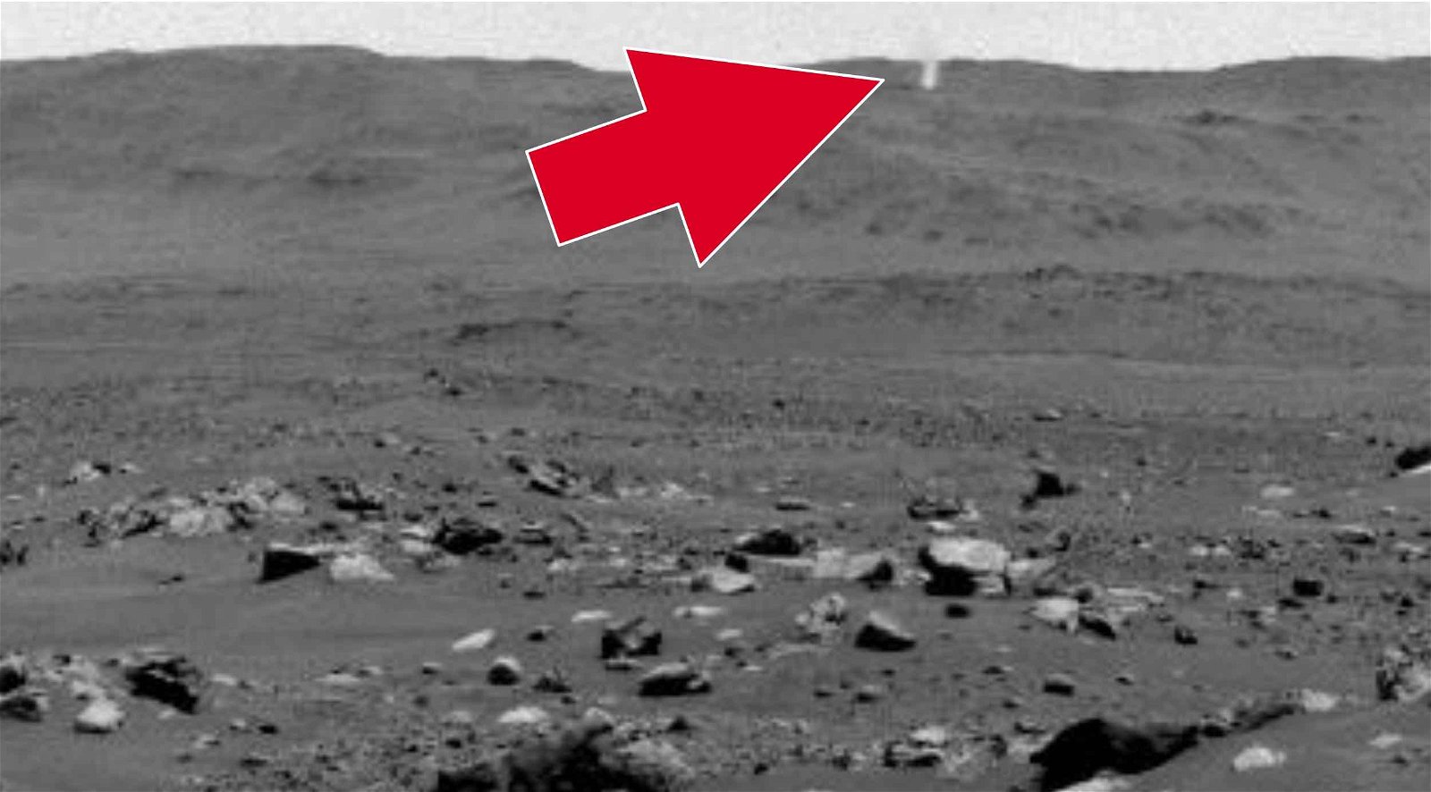 Something Odd Was Just Seen Crossing the Martian Landscape, and NASA’s Perseverance Rover Caught It All on Film
