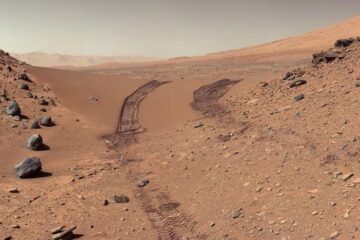 artifacts on Mars